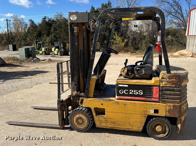 image for item EN0712 Daewoo GC25S-2 forklift