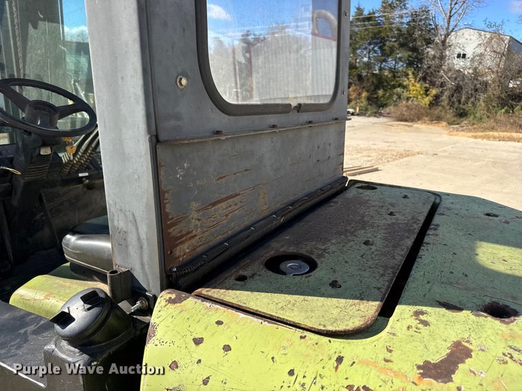 image for item EN0713 Clark CGP40 forklift