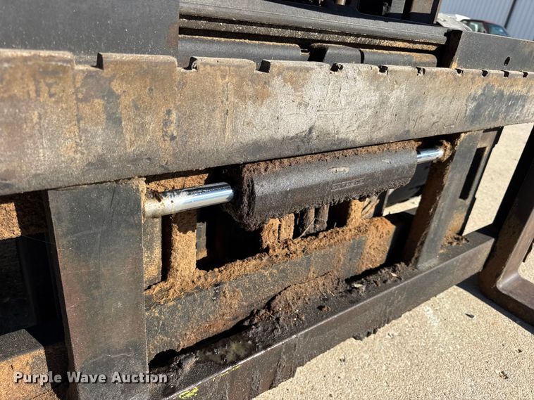 image for item EN0713 Clark CGP40 forklift