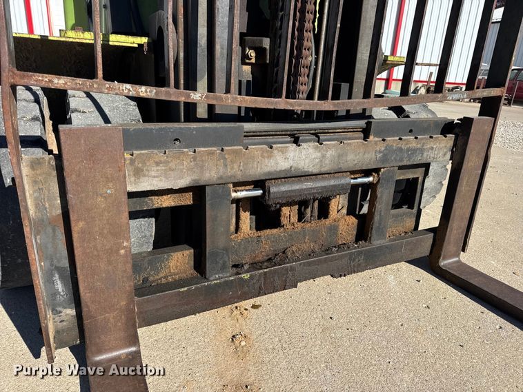 image for item EN0713 Clark CGP40 forklift