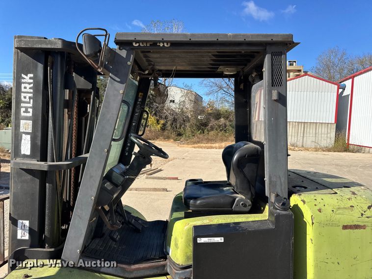 image for item EN0713 Clark CGP40 forklift