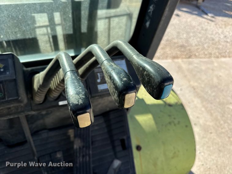 image for item EN0713 Clark CGP40 forklift