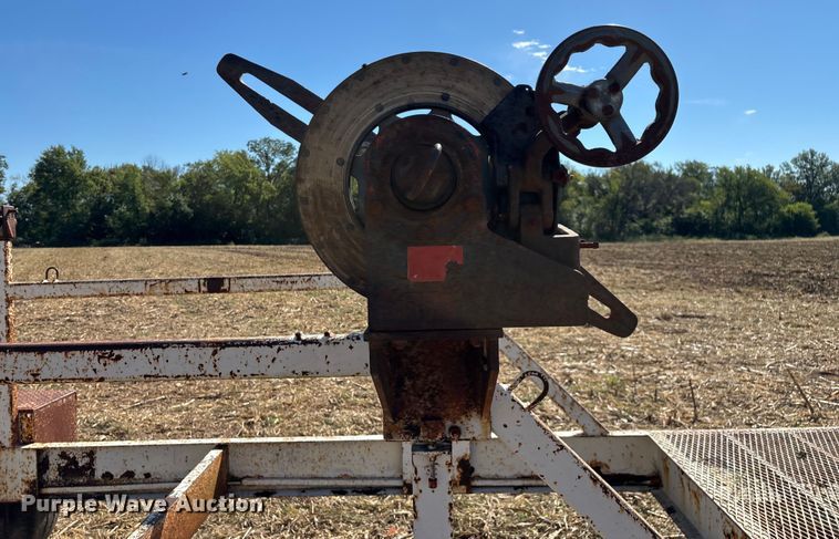 image for item EN5663 1994 Kiefer reel trailer