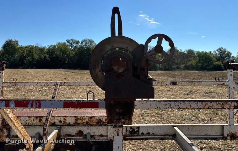 image for item EN5663 1994 Kiefer reel trailer