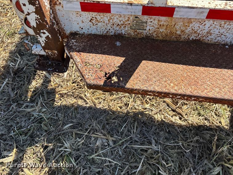 image for item EN5663 1994 Kiefer reel trailer