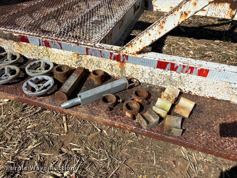 image for item EN5663 1994 Kiefer reel trailer