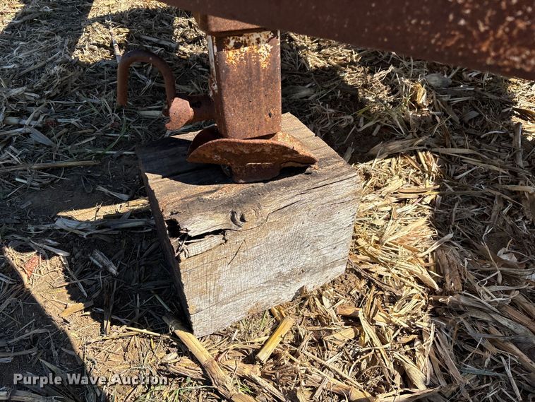 image for item EN5663 1994 Kiefer reel trailer