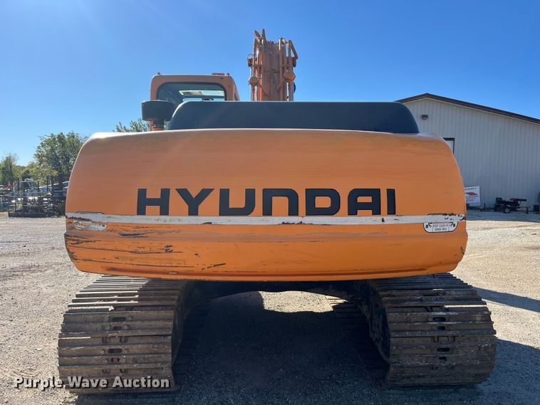 image for item EN5717 1996 Hyundai Robex 210LC-3 excavator