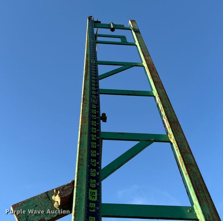 image for item EN5725 (8) sets of scaffolding