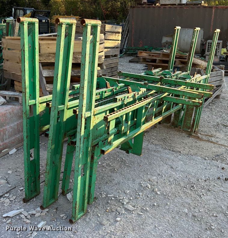 image for item EN5725 (8) sets of scaffolding