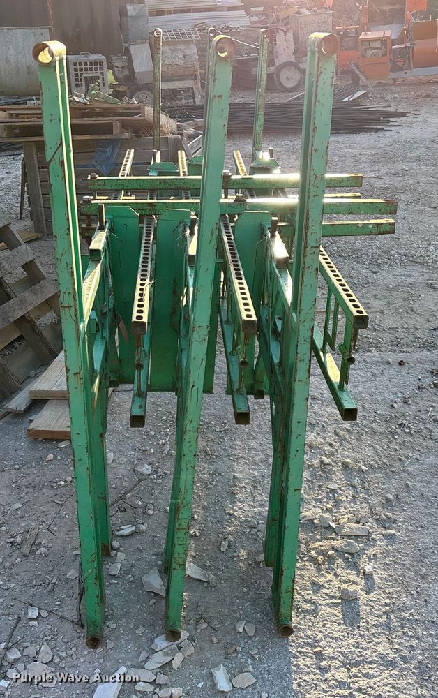 image for item EN5725 (8) sets of scaffolding