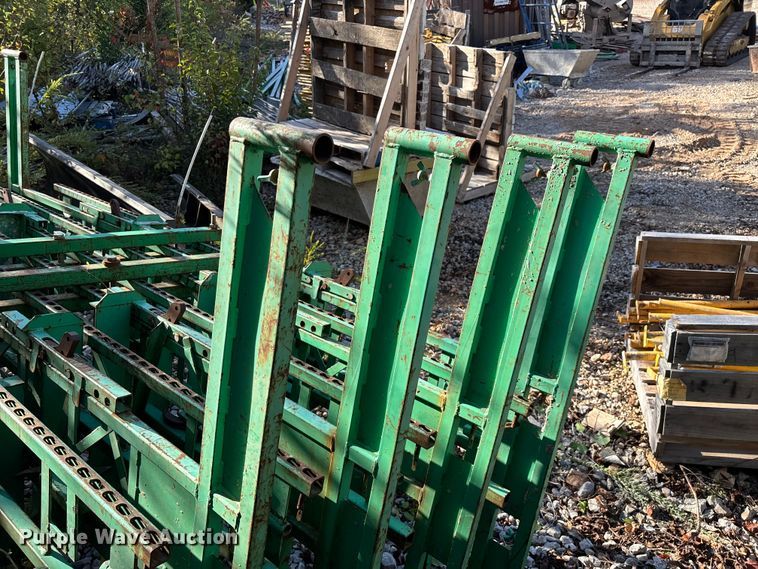 image for item EN5725 (8) sets of scaffolding