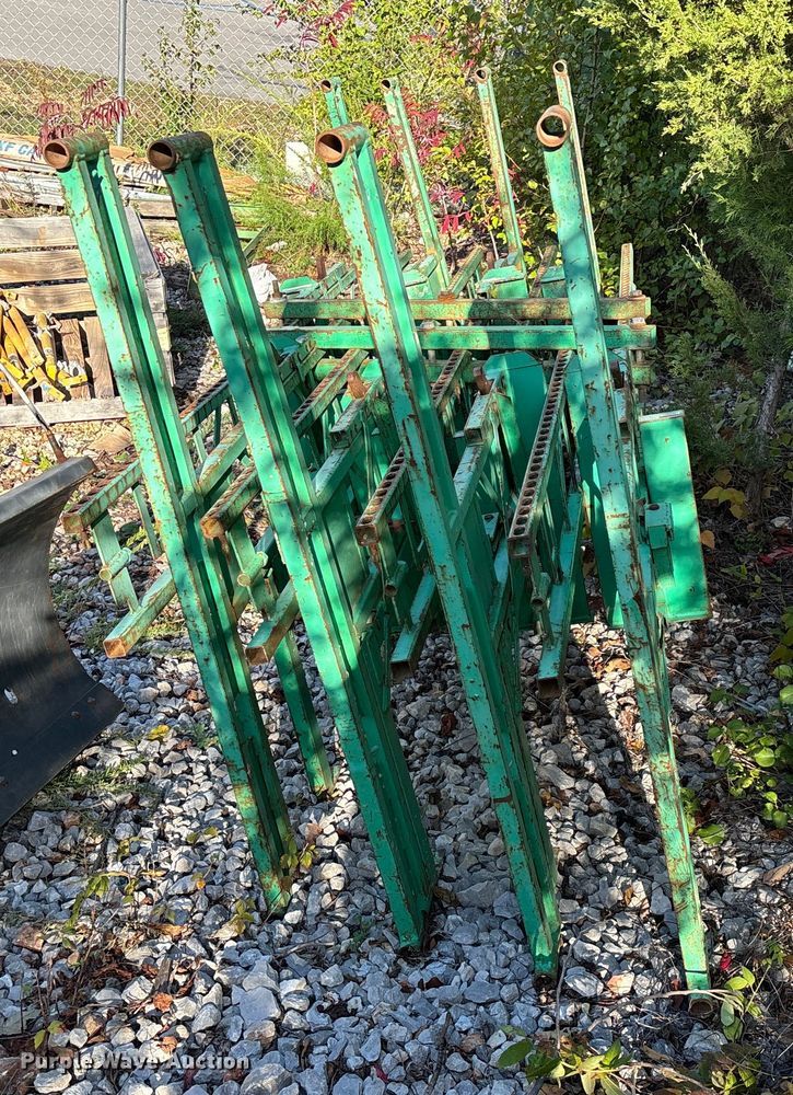 image for item EN5725 (8) sets of scaffolding