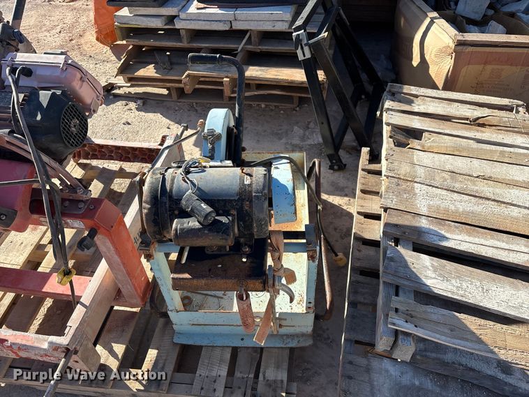 image for item EN5726 Tools