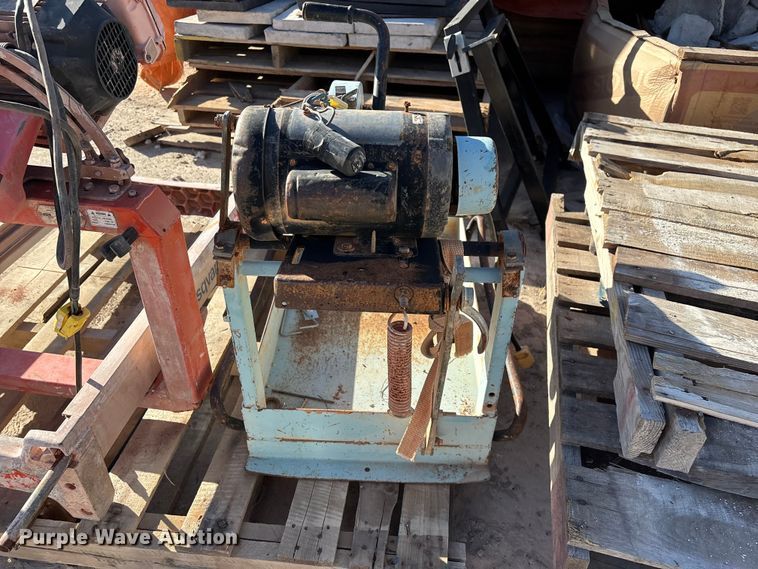 image for item EN5726 Tools