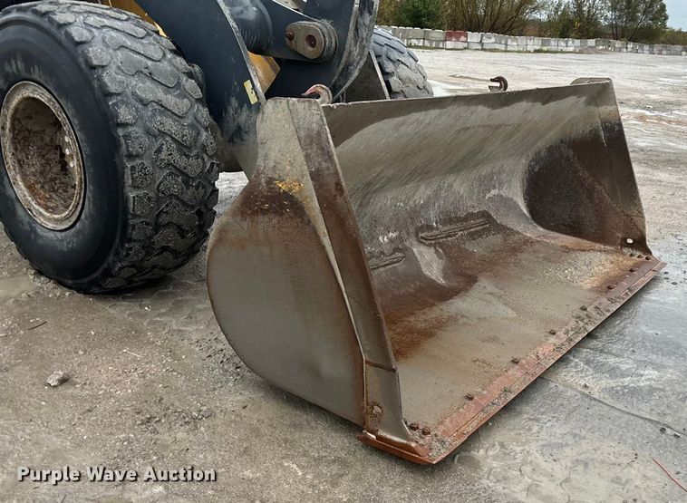 image for item EN5745 2010 John Deere 544K wheel loader