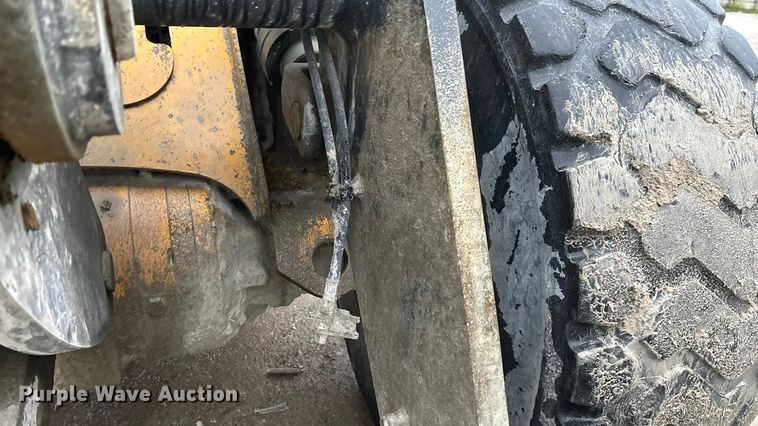 image for item EN5745 2010 John Deere 544K wheel loader