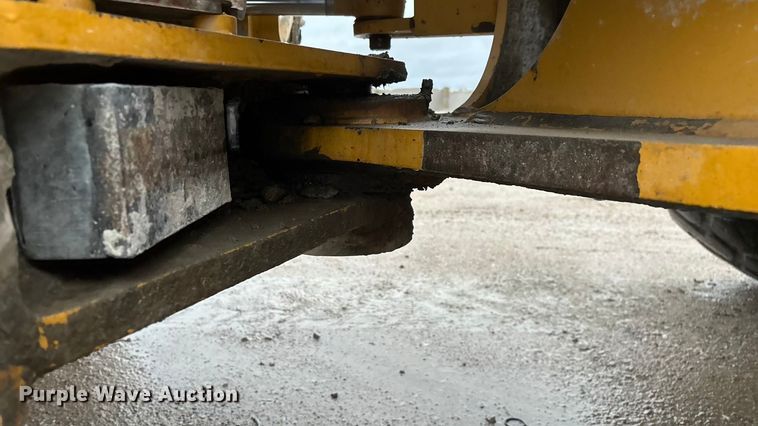 image for item EN5745 2010 John Deere 544K wheel loader