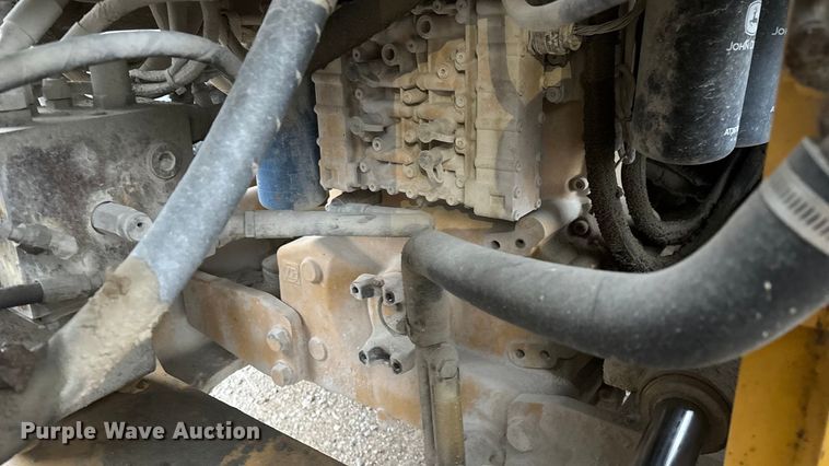 image for item EN5745 2010 John Deere 544K wheel loader