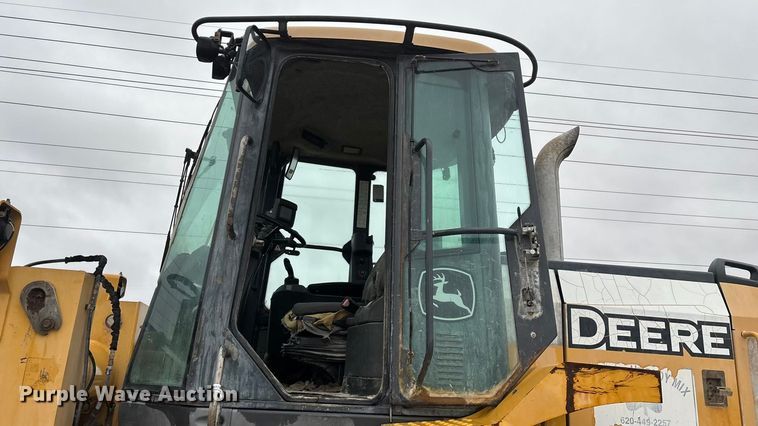 image for item EN5745 2010 John Deere 544K wheel loader