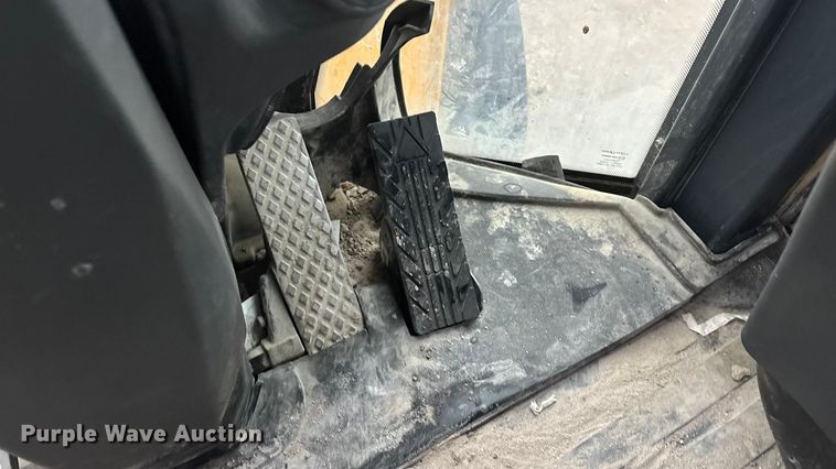 image for item EN5745 2010 John Deere 544K wheel loader