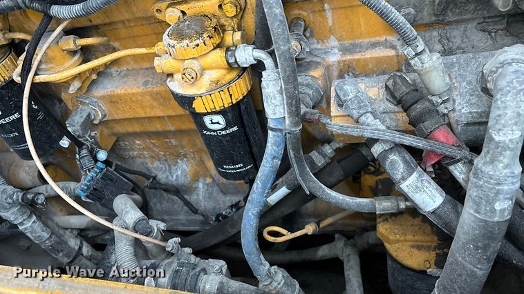 image for item EN5745 2010 John Deere 544K wheel loader