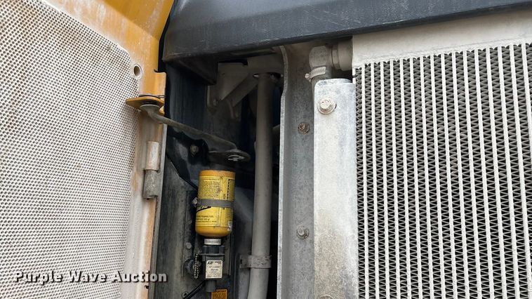 image for item EN5745 2010 John Deere 544K wheel loader