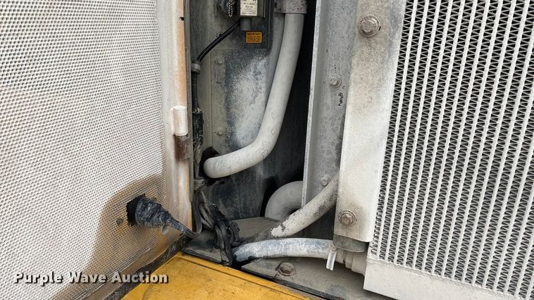 image for item EN5745 2010 John Deere 544K wheel loader