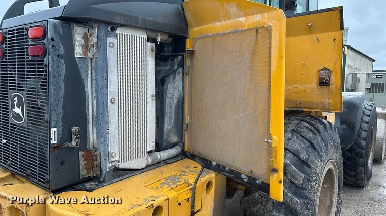 image for item EN5745 2010 John Deere 544K wheel loader