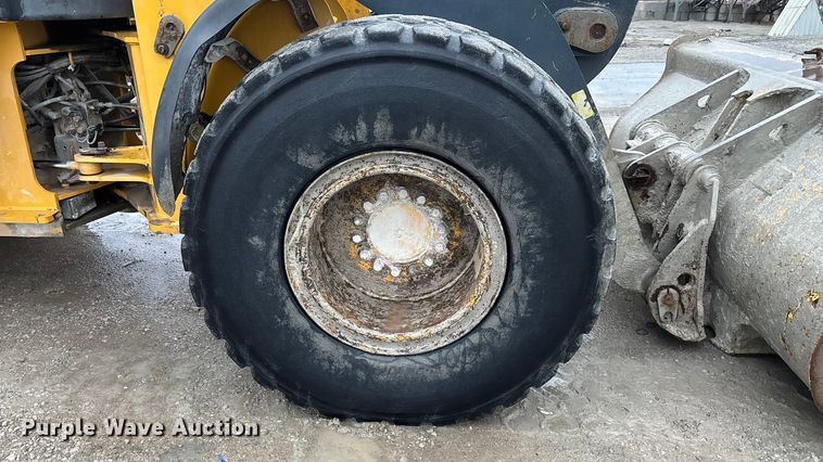 image for item EN5745 2010 John Deere 544K wheel loader