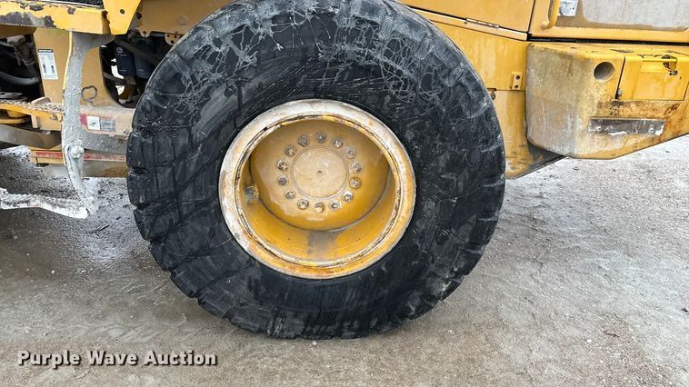 image for item EN5745 2010 John Deere 544K wheel loader