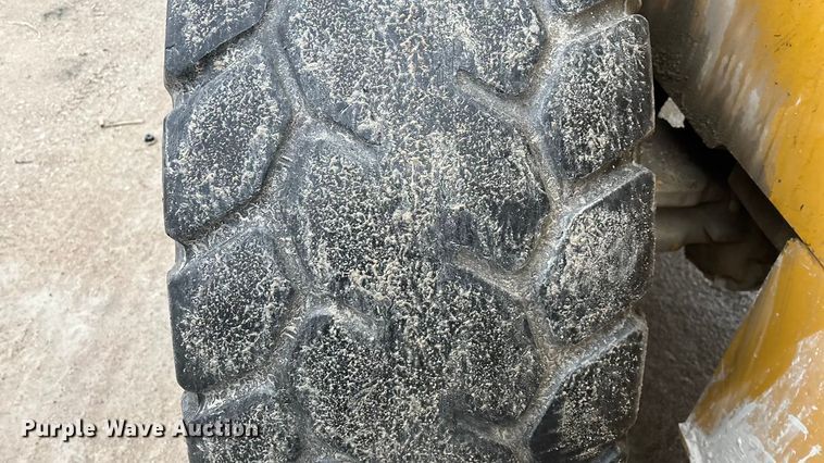 image for item EN5745 2010 John Deere 544K wheel loader