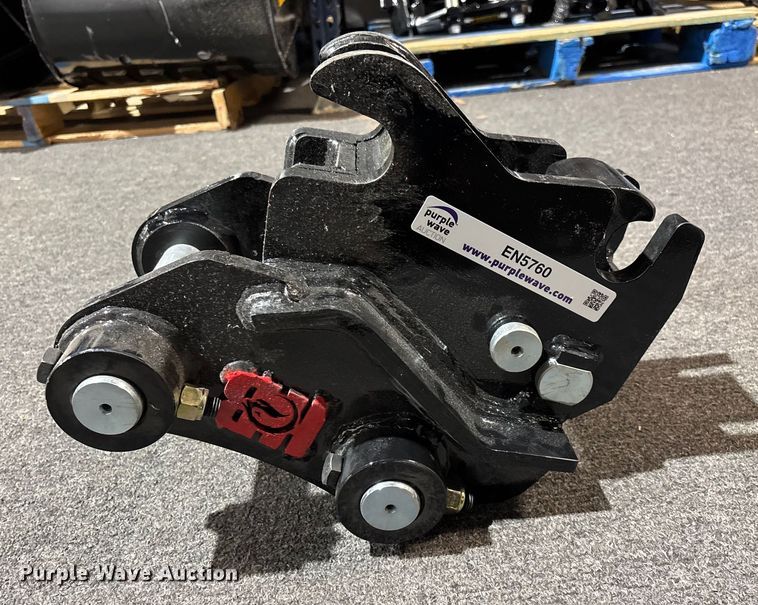 image for item EN5760 HB Attachments SY35 quick coupler