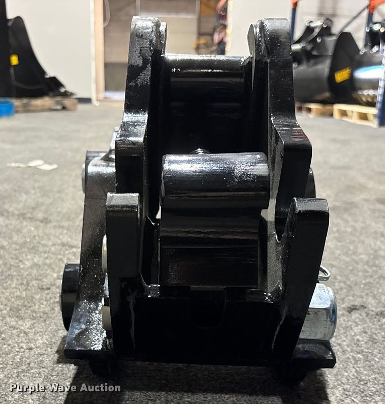 image for item EN5760 HB Attachments SY35 quick coupler