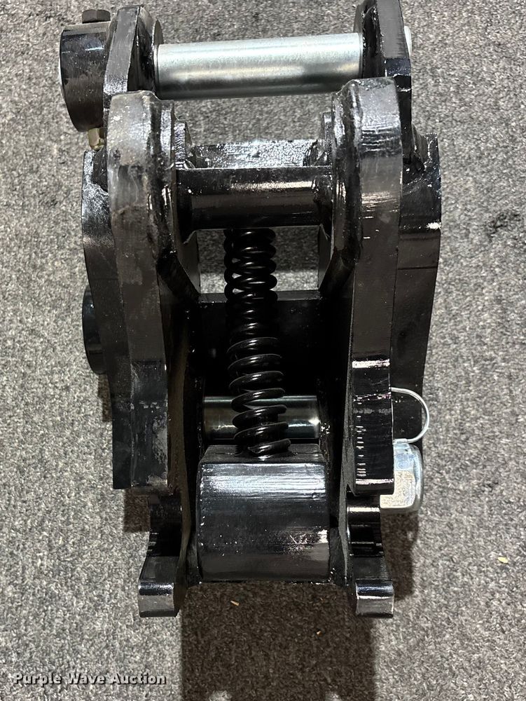 image for item EN5760 HB Attachments SY35 quick coupler