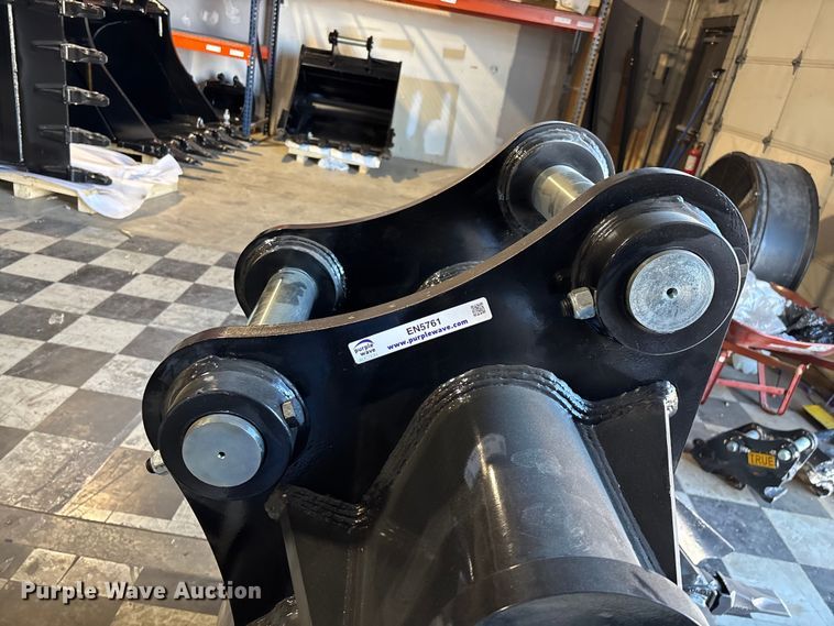 image for item EN5761 HB Attachments 20T SY Case excavator bucket