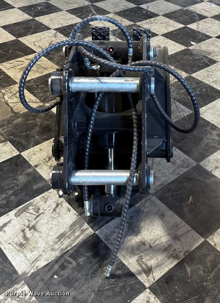 image for item EN5762 HB Attachments SY80 excavator grapple