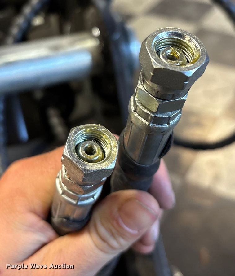 image for item EN5762 HB Attachments SY80 excavator grapple