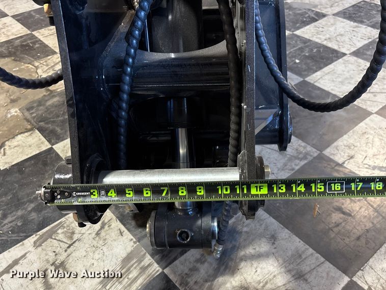 image for item EN5762 HB Attachments SY80 excavator grapple