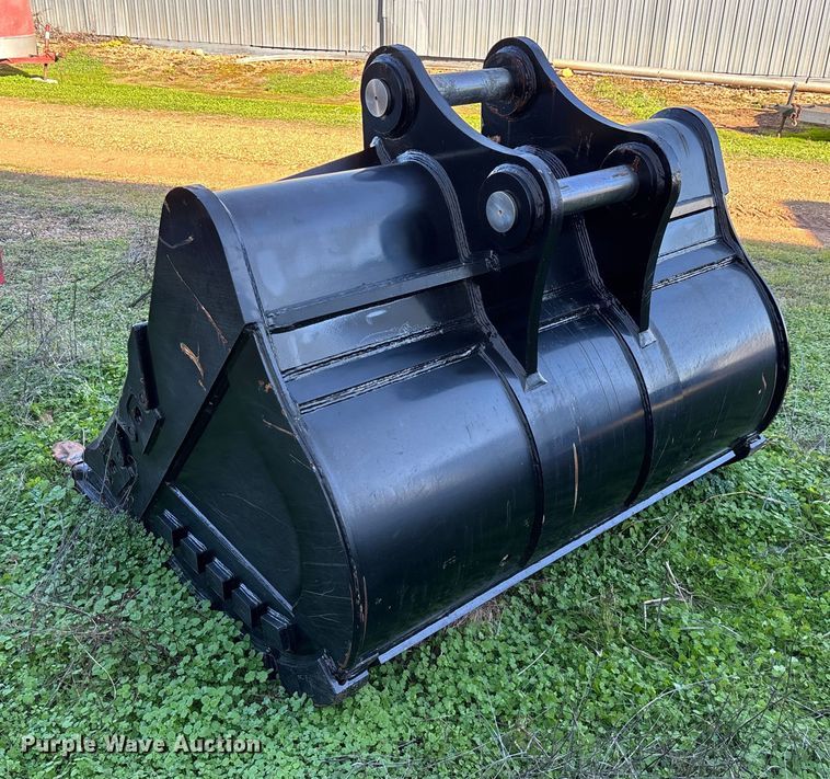 image for item EN5763 HB Attachments PC360 excavator bucket