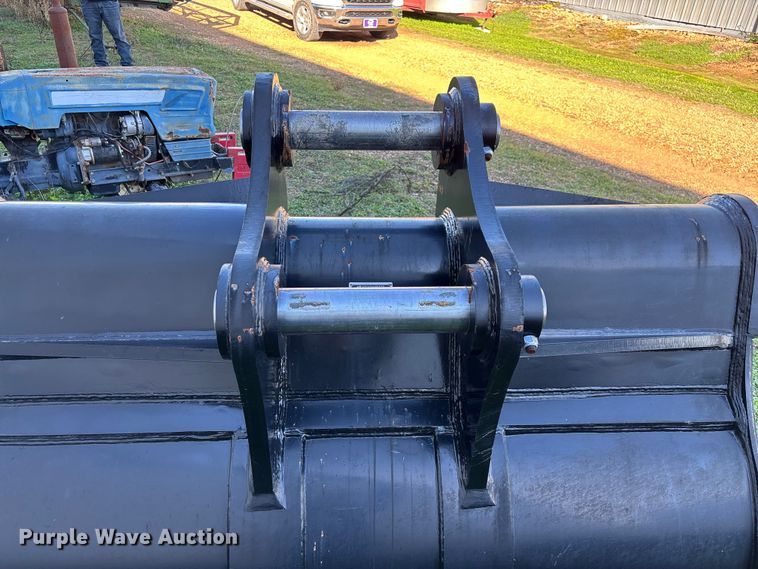 image for item EN5763 HB Attachments PC360 excavator bucket