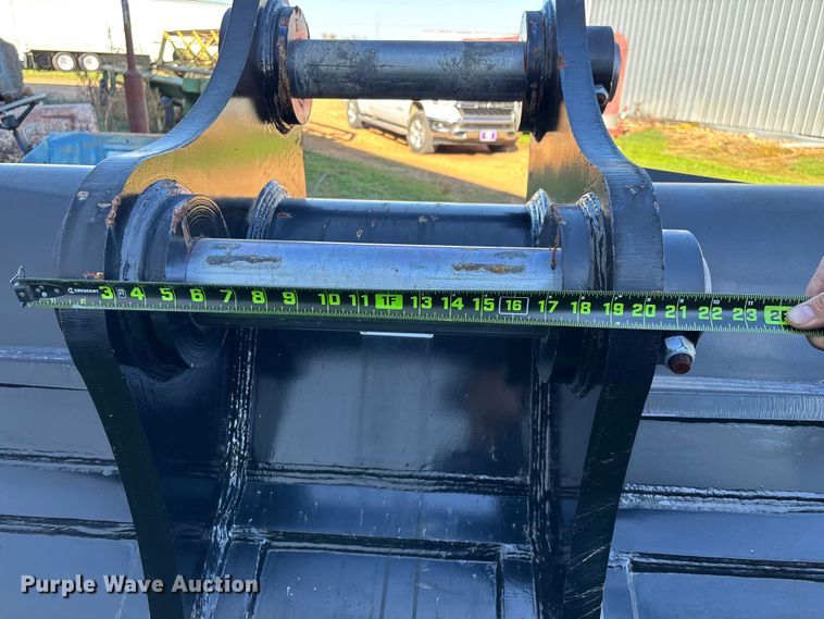 image for item EN5763 HB Attachments PC360 excavator bucket