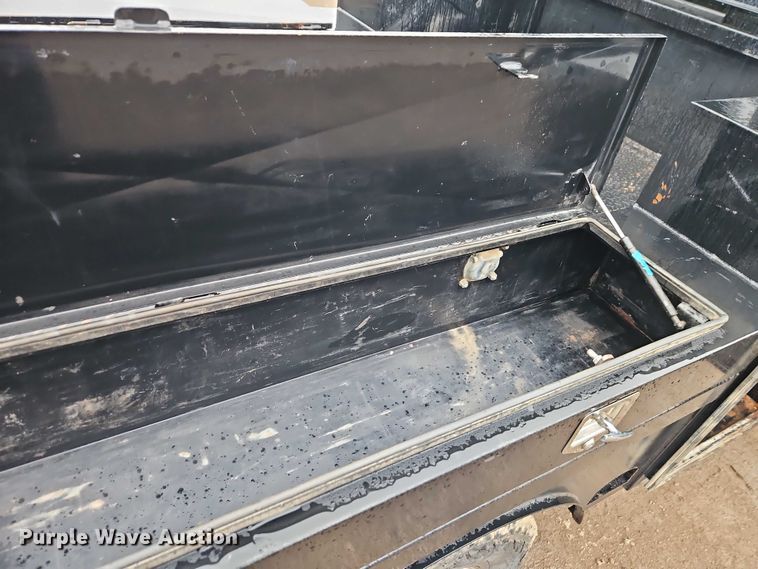 image for item EO4745 2018 RAM 3500 Crew Cab flatbed pickup truck