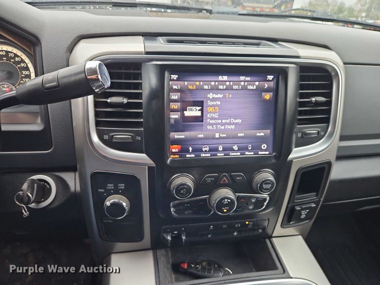 image for item EO4745 2018 RAM 3500 Crew Cab flatbed pickup truck