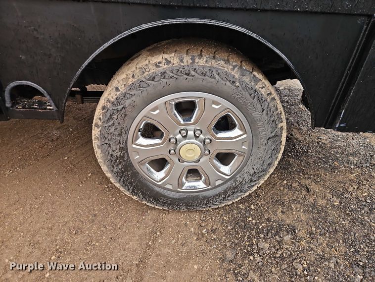 image for item EO4745 2018 RAM 3500 Crew Cab flatbed pickup truck