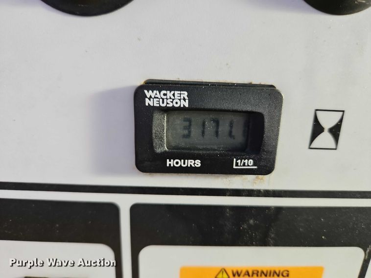 image for item EO4747 2012 Wacker Neuson LTN6 light plant