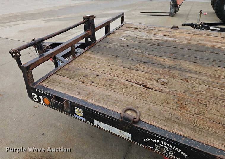 image for item EO4750 2017 Load Trail equipment trailer