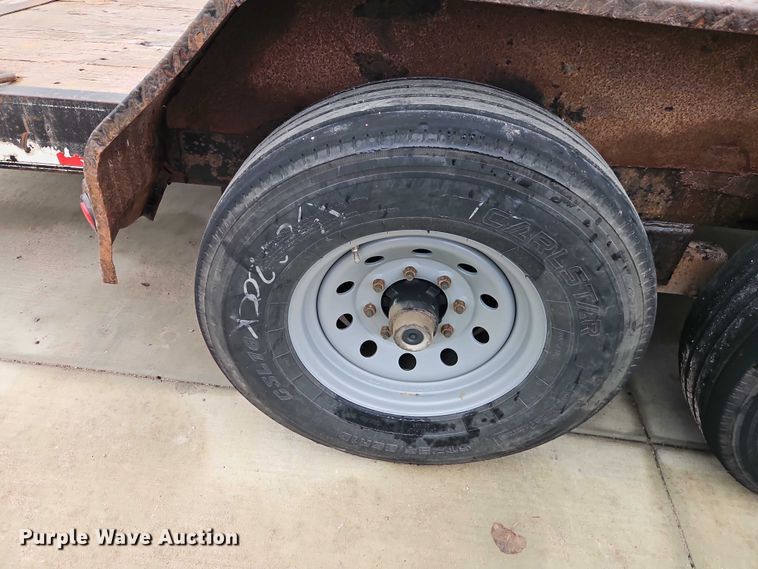 image for item EO4750 2017 Load Trail equipment trailer