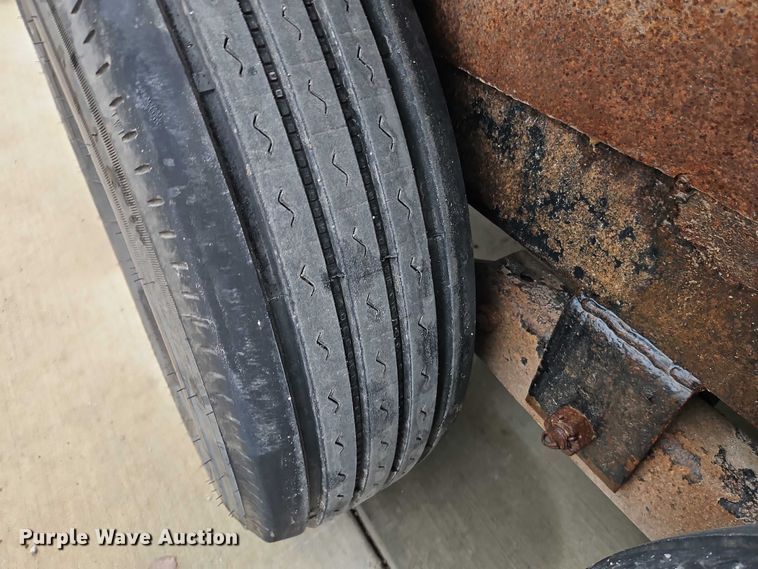 image for item EO4750 2017 Load Trail equipment trailer