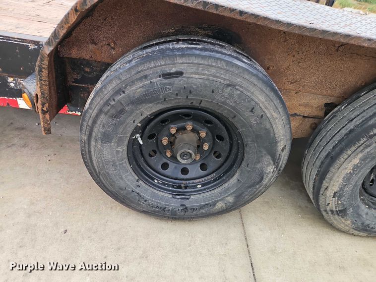 image for item EO4750 2017 Load Trail equipment trailer